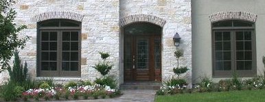 Limestone Counter Top For Calm And Comfortable Style